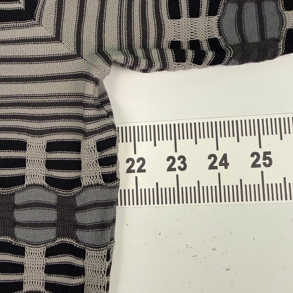 Pendleton Women's L Cardigan Black Grey Cityscape Knit Button Long Sleeve - Picture 8 of 10